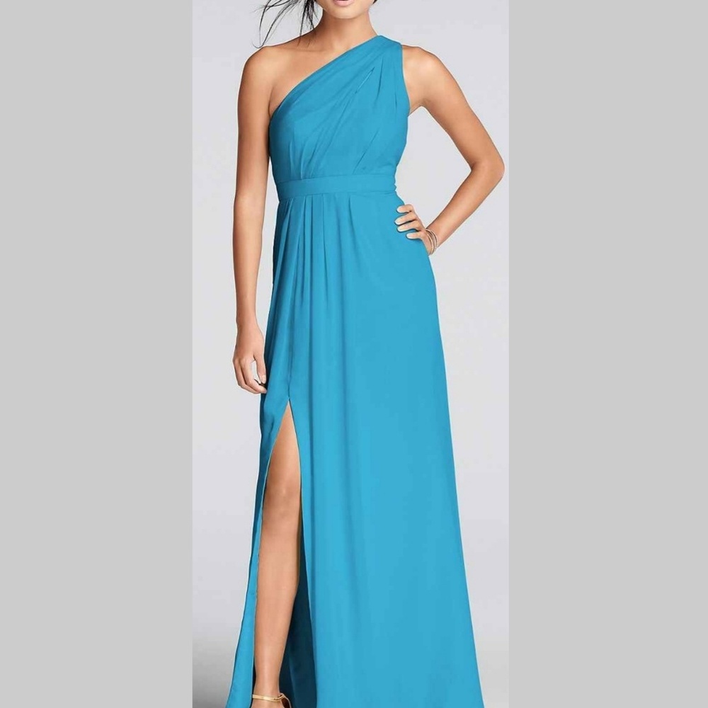 LONG ONE-SHOULDER CRINKLE CHIFFON DRESS